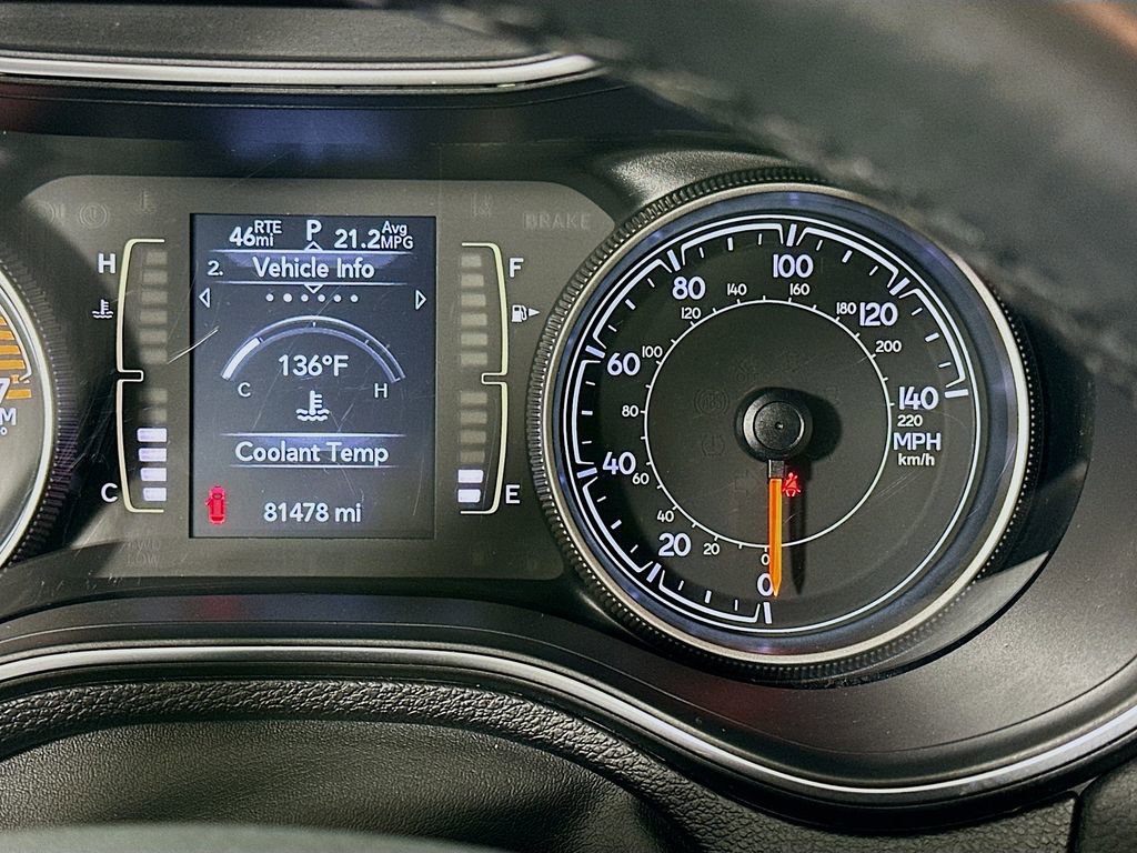 Used 2019 Jeep Cherokee Latitude Plus image 12