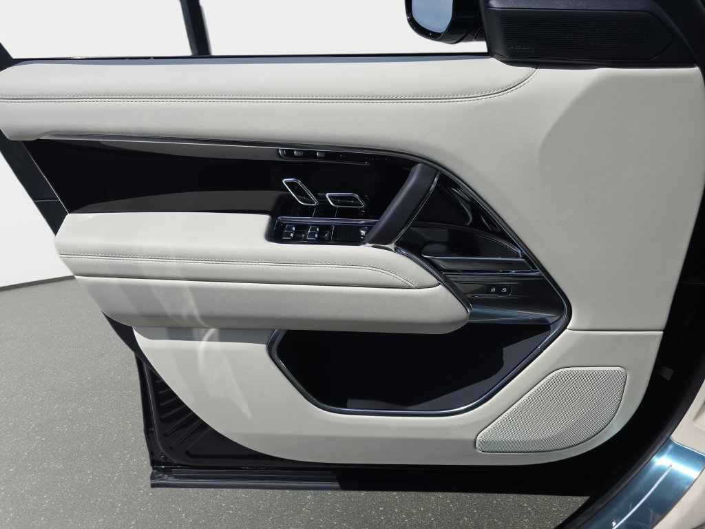 New 2026 Land Rover Range Rover SE AWD/4WD image 28