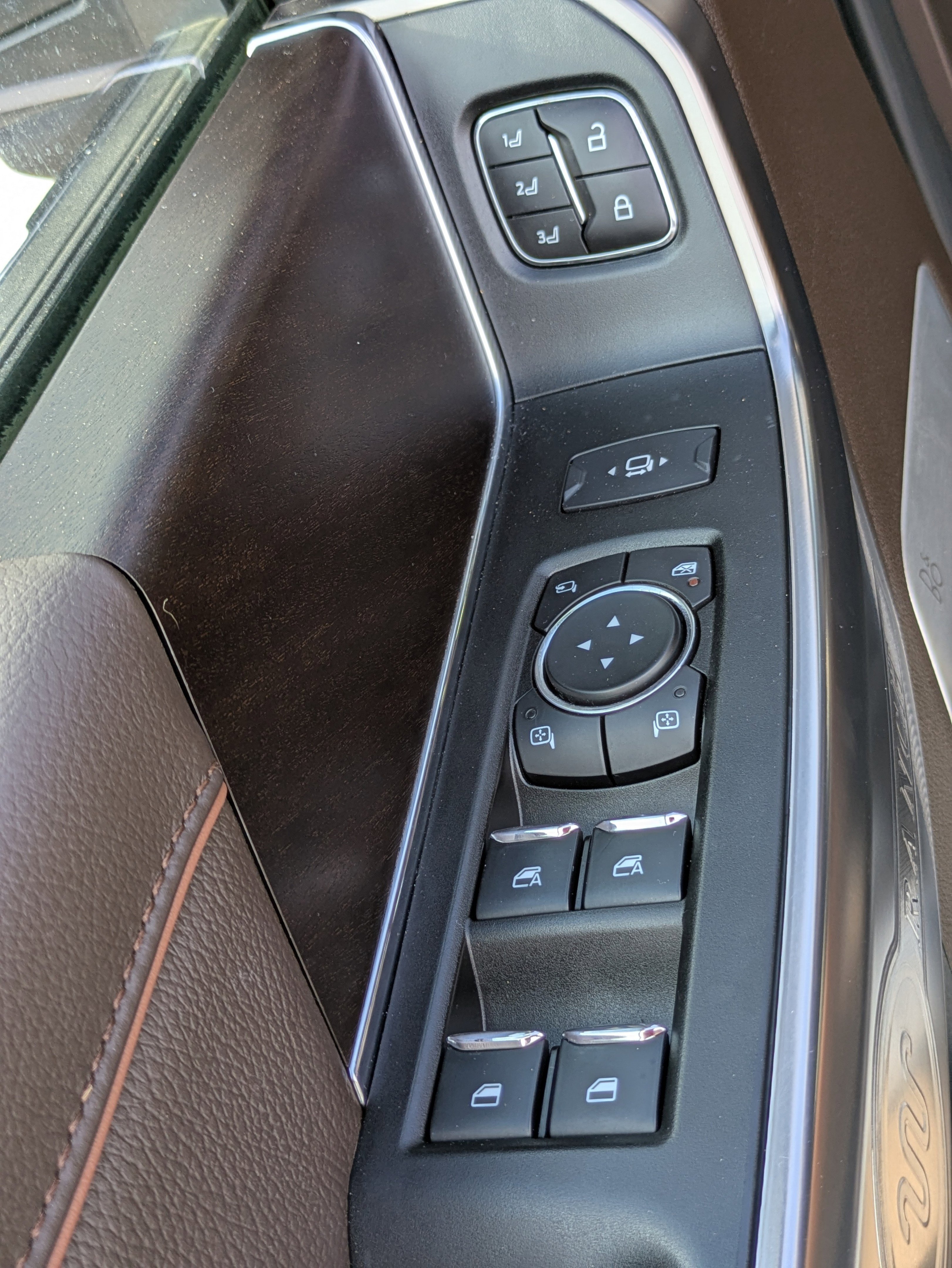 Used 2024 Ford F250 King Ranch w/ Chrome Package image 16