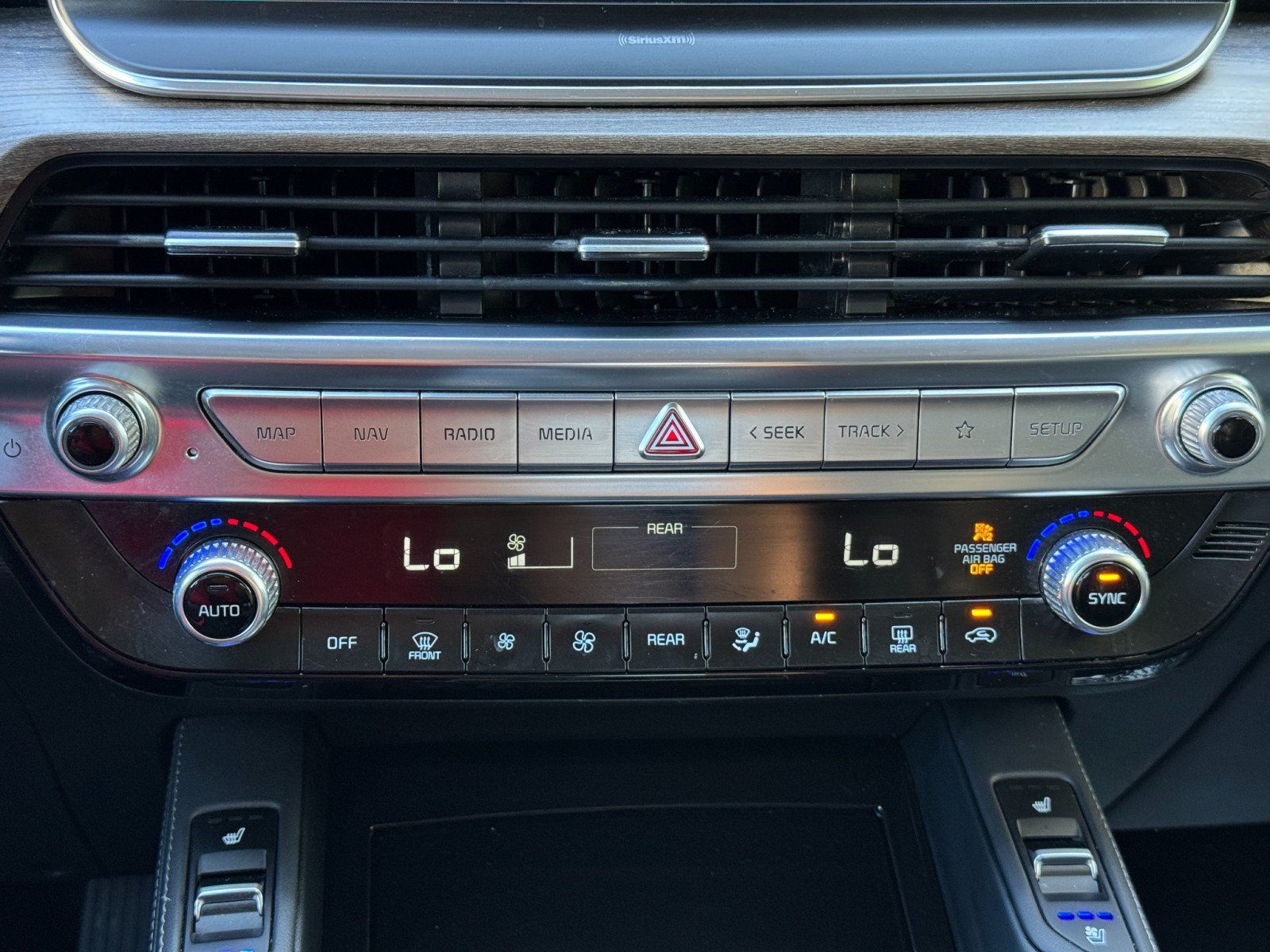 Used 2021 Kia Telluride EX w/ EX Premium Package FWD image 27