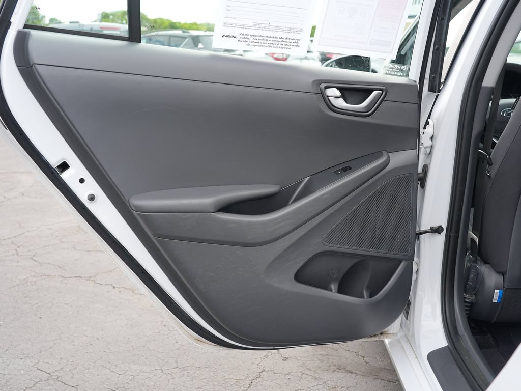 Used 2018 Hyundai Ioniq Blue FWD image 19