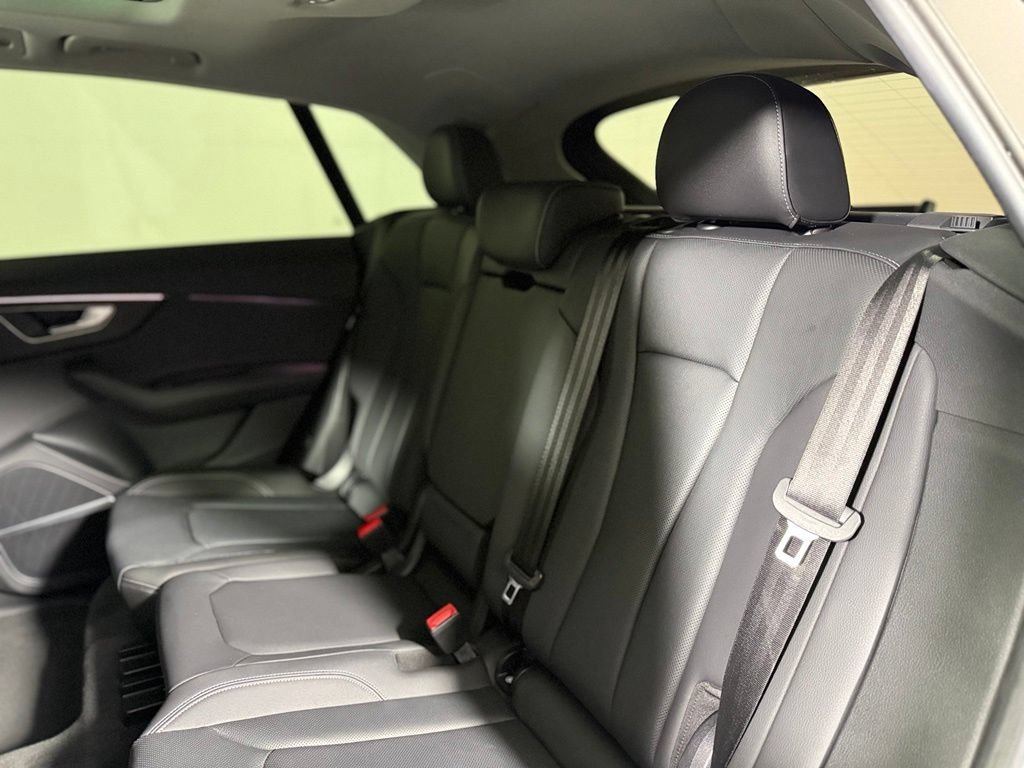 Used 2023 Audi Q8 Premium Plus AWD/4WD image 23