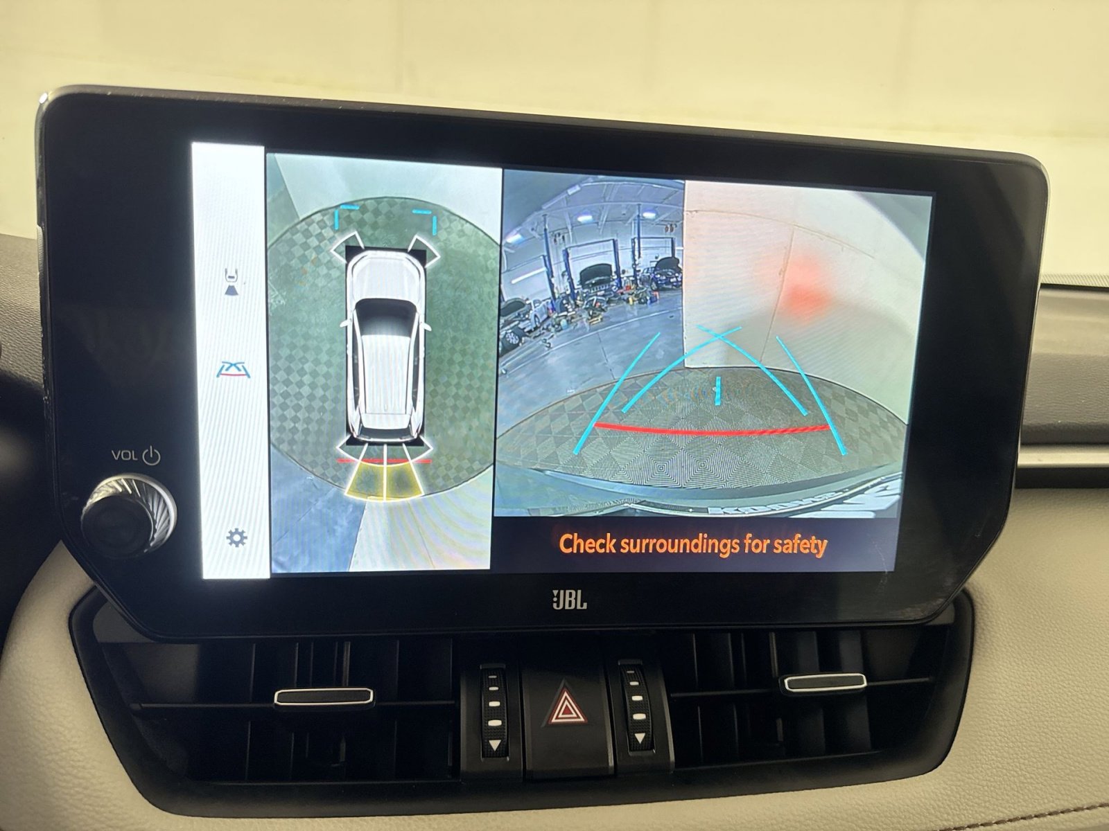 Used 2023 Toyota RAV4 Limited image 19