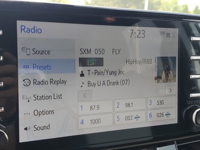 Used 2024 Toyota Sienna XSE FWD image 13