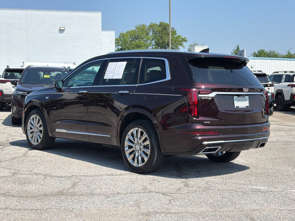 Used 2021 Cadillac XT6 Premium Luxury AWD/4WD image 4