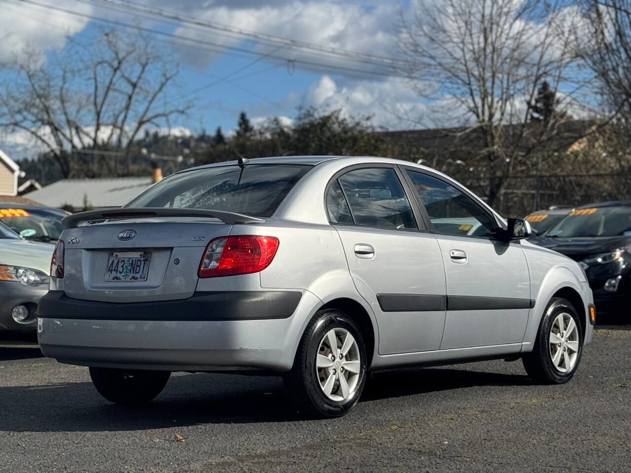 Used 2008 Kia Rio LX FWD image 4