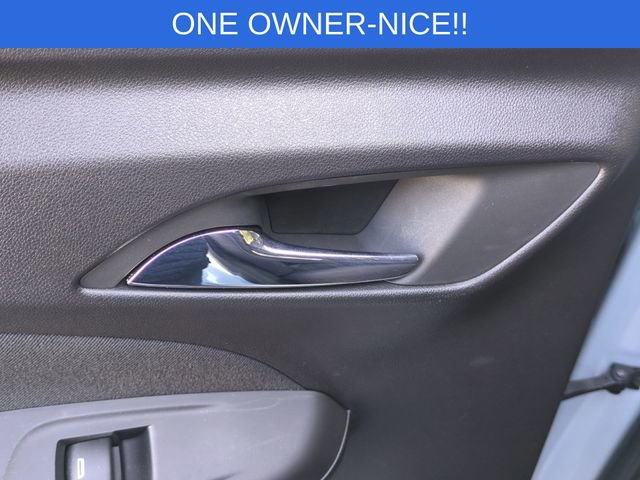 Used 2023 Chevrolet Bolt EUV LT image 33