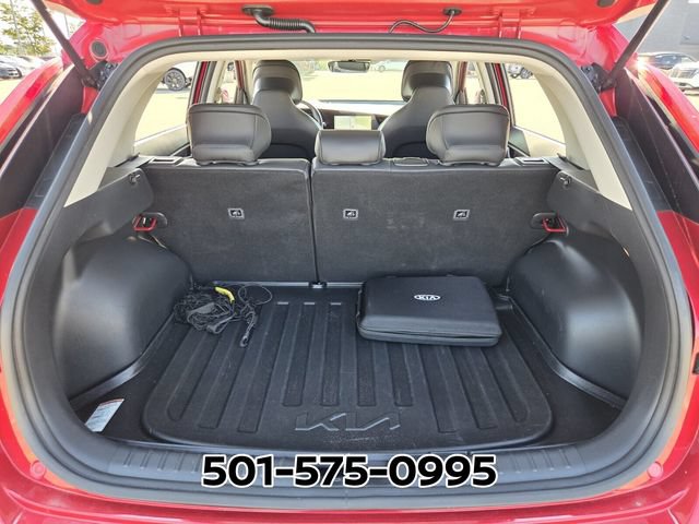 Used 2023 Kia Niro EX FWD image 15