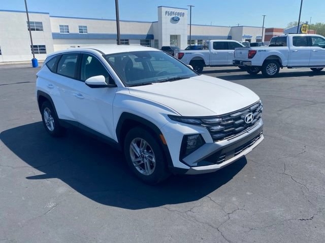 Used 2025 Hyundai Tucson SE AWD/4WD image 8