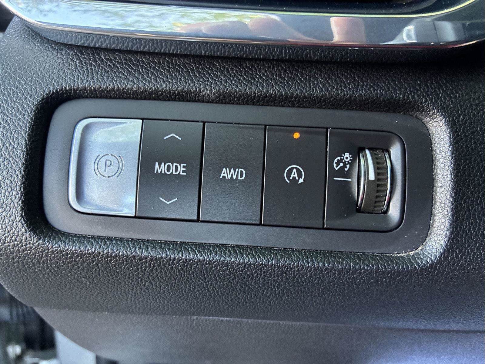 Used 2025 GMC Acadia Elevation w/ Elevation Premium Package AWD/4WD image 21
