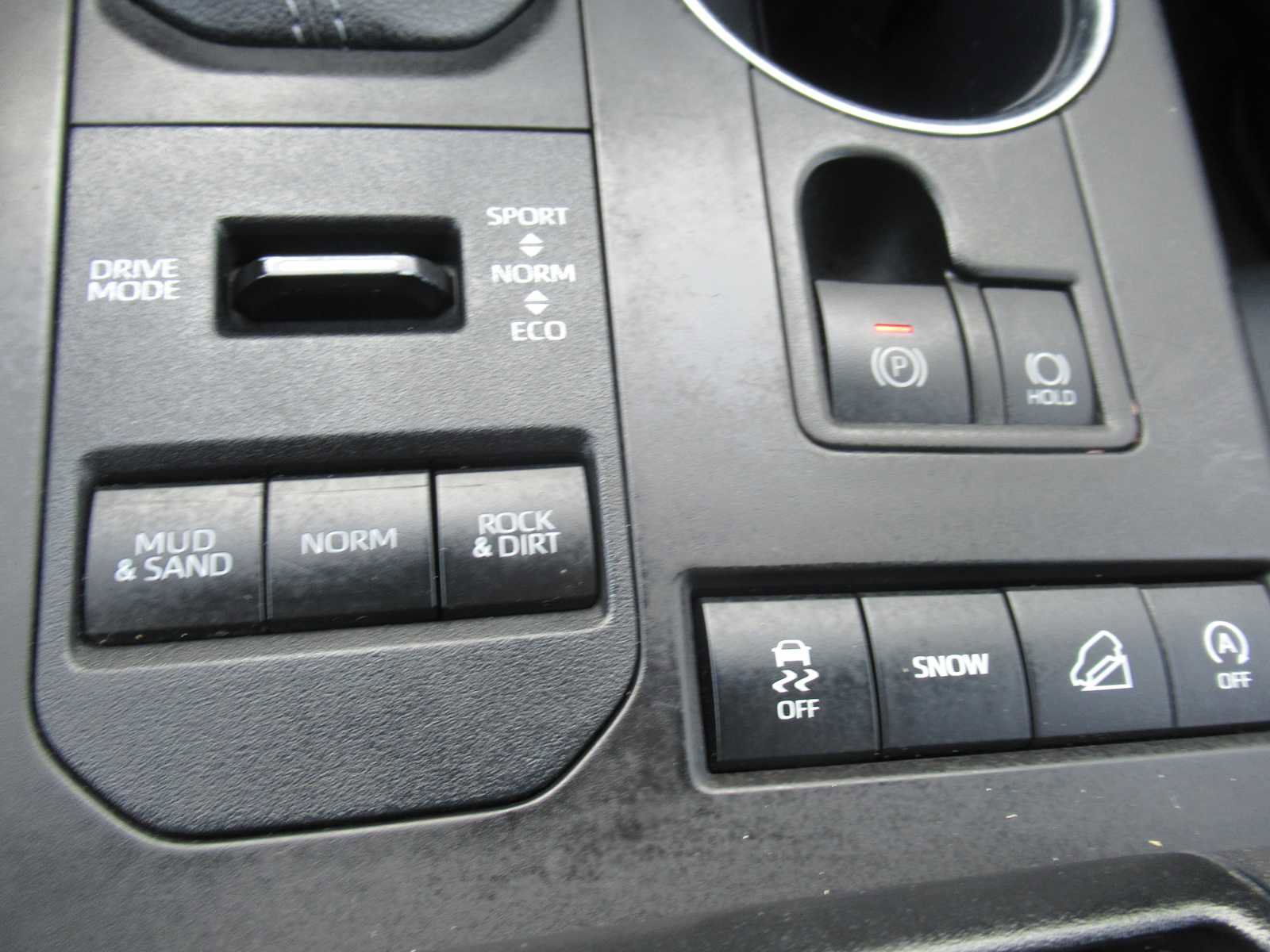 Used 2022 Toyota Highlander XLE image 31