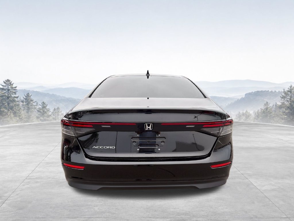 Used 2026 Honda Accord SE image 8