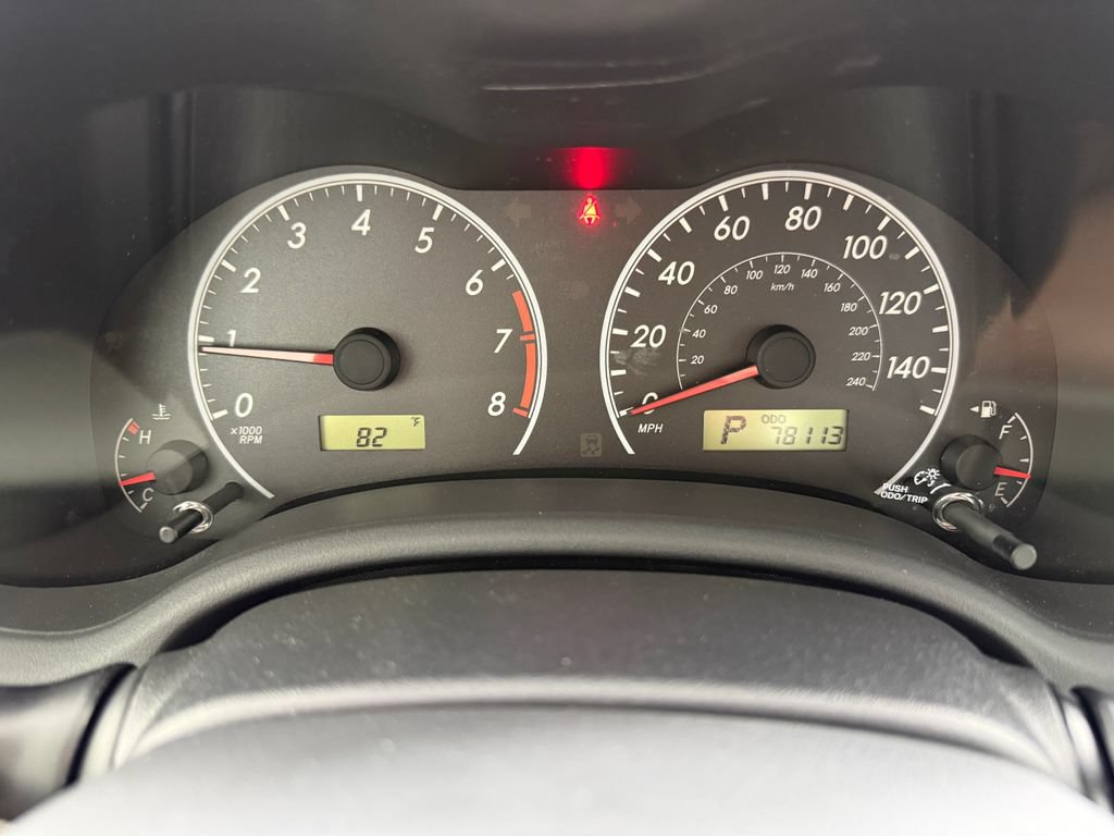 Used 2012 Toyota Corolla LE FWD image 15