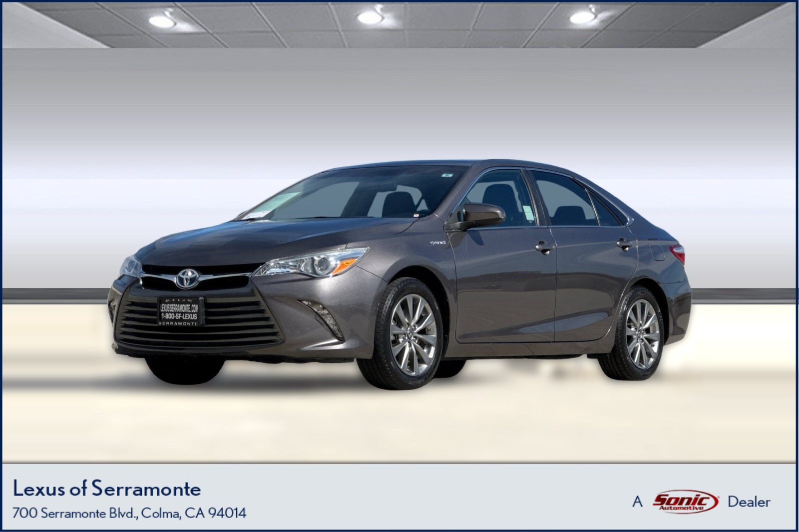 Used 2015 Toyota Camry XLE w/ Moonroof Package FWD image 1