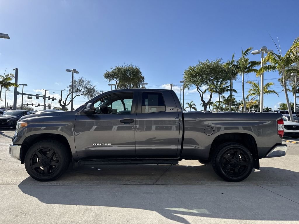 Used 2019 Toyota Tundra SR5 w/ SR5 Upgrade Package image 27