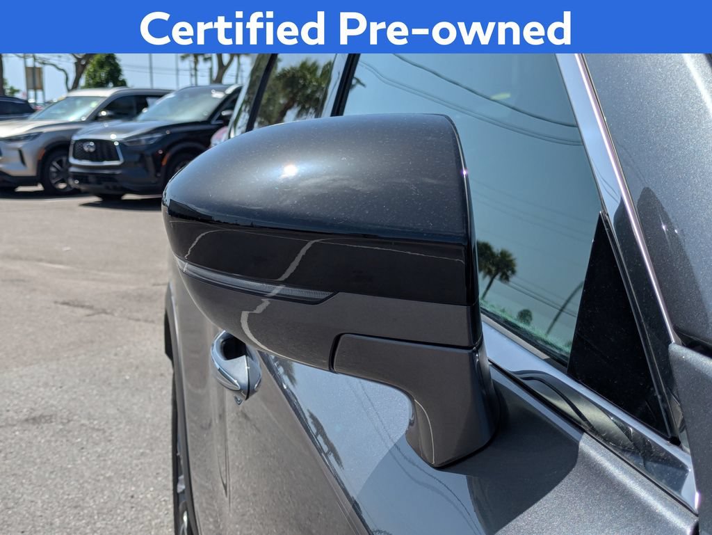 Certified 2025 INFINITI QX60 Luxe FWD image 13