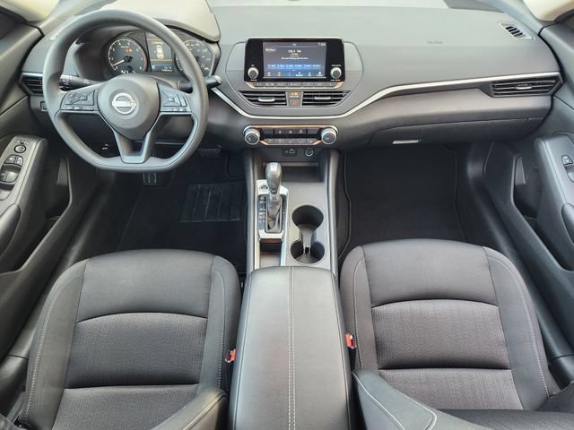 Used 2024 Nissan Altima 2.5 S FWD image 25