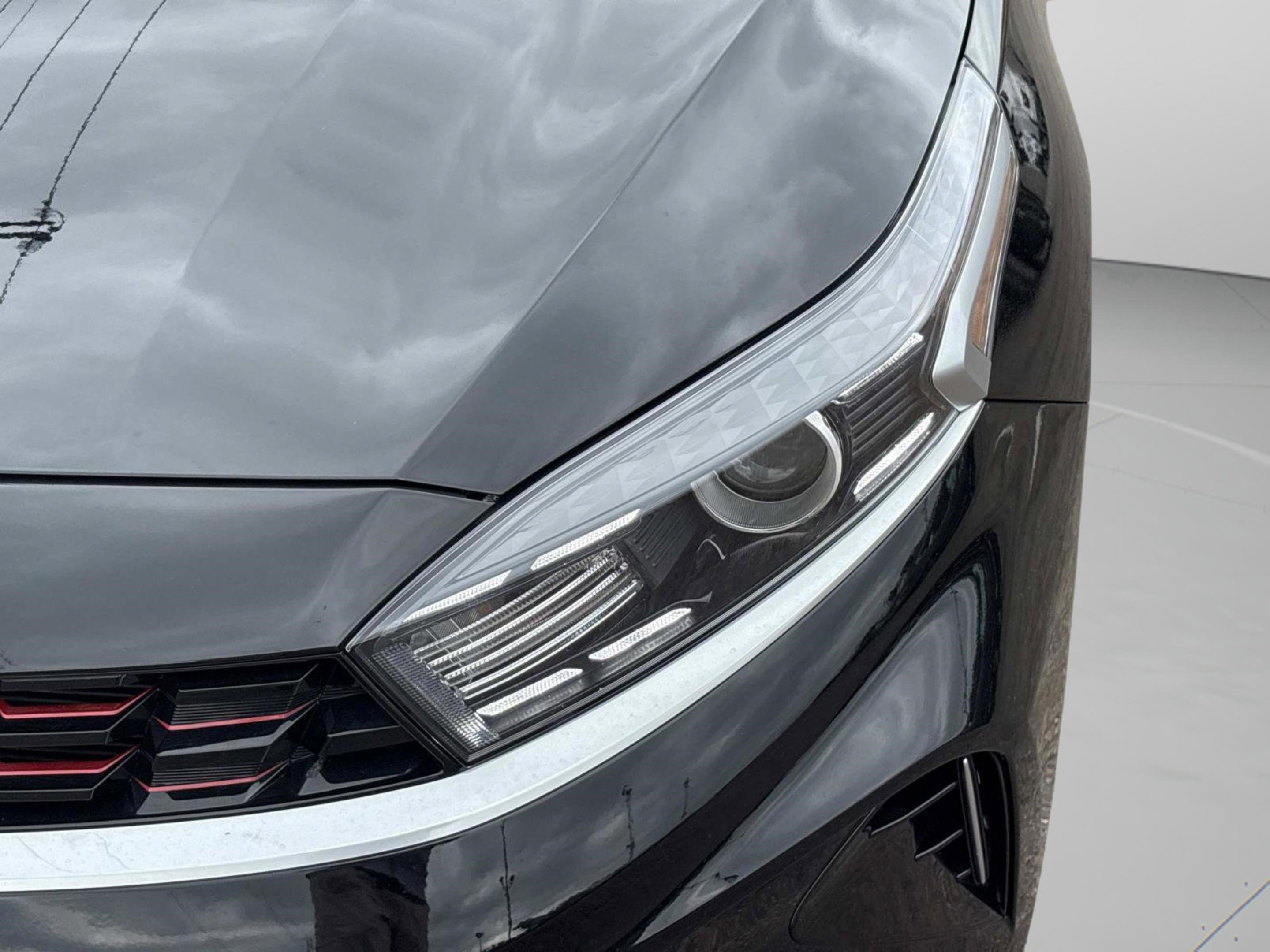 Used 2023 Kia Forte GT-Line w/ GT-Line Premium Package image 10