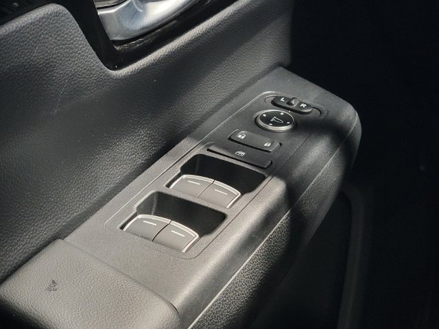 Used 2025 Honda CR-V EX-L image 24