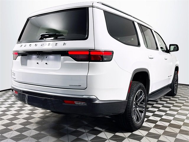 Used 2022 Jeep Wagoneer Series III w/ Flexible Seating Group image 8