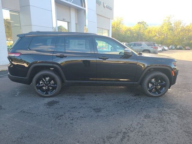 New 2025 Jeep Grand Cherokee L Limited image 6