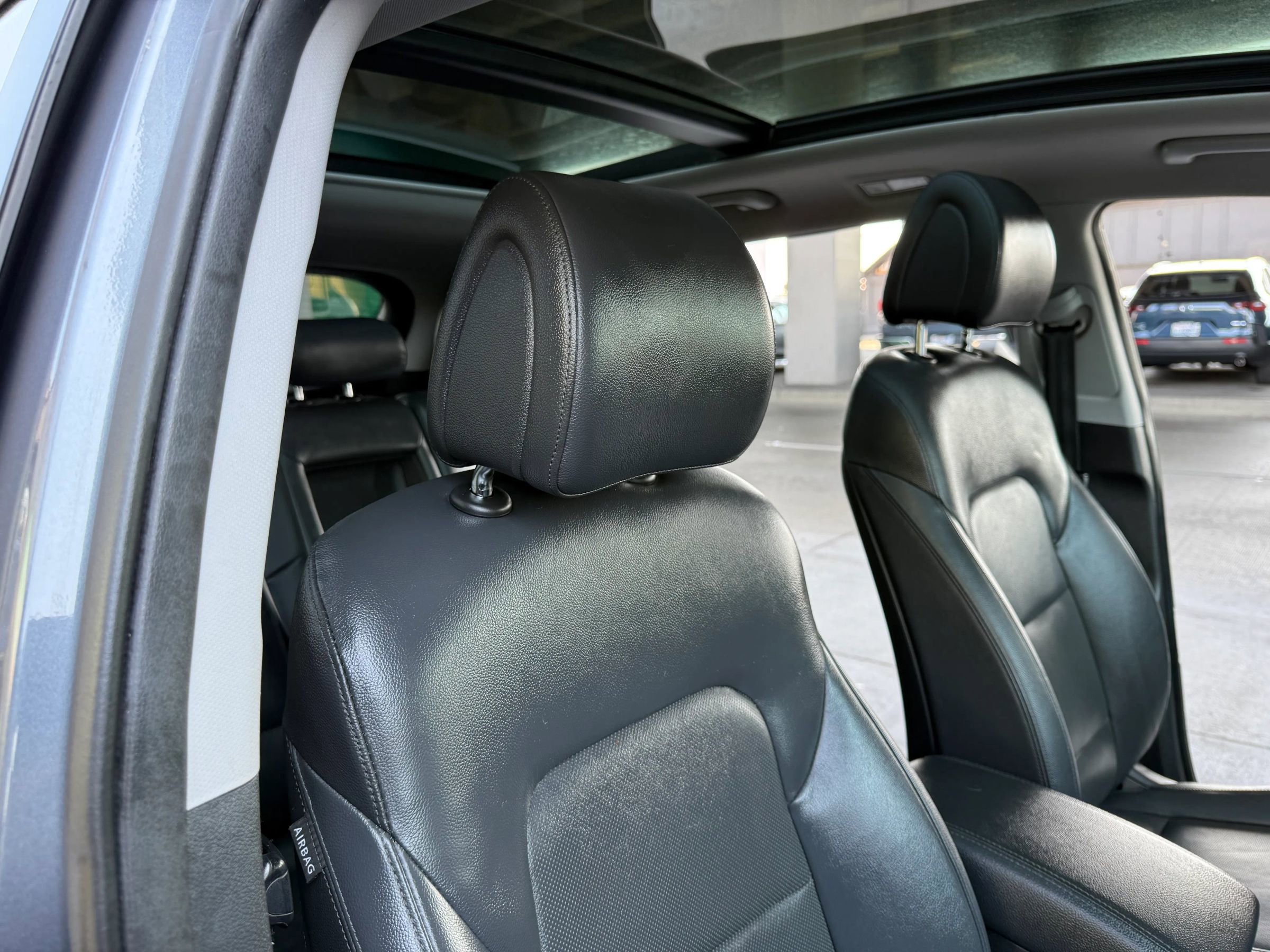 Used 2016 Hyundai Tucson Limited w/ Option Group 03 image 29