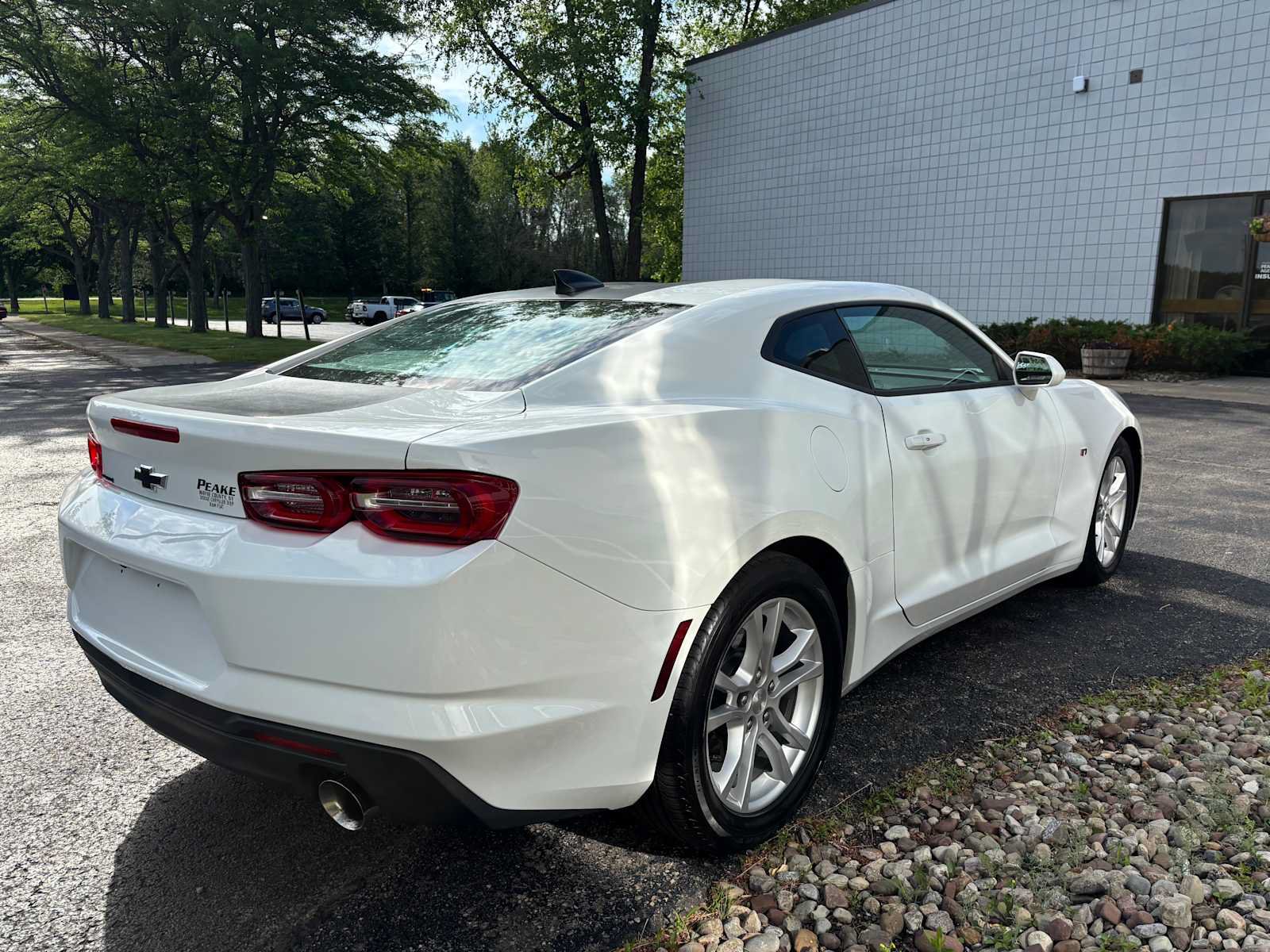 Used 2021 Chevrolet Camaro LS RWD image 6