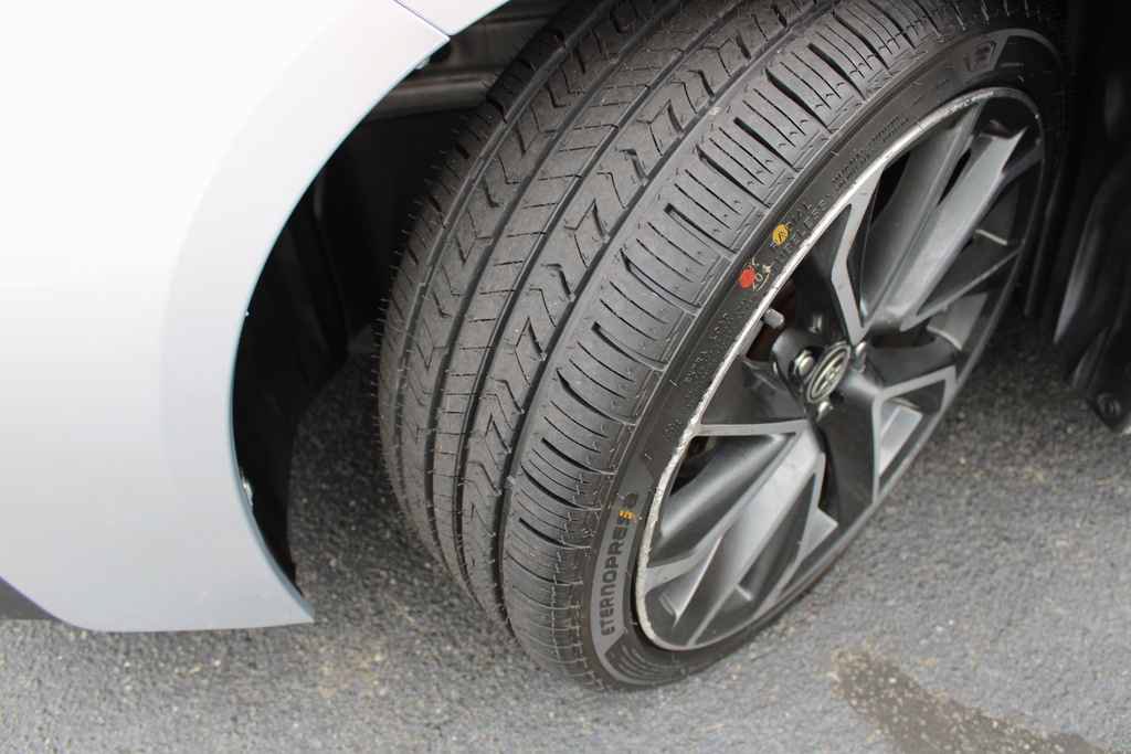 Used 2022 Toyota Corolla SE FWD image 17