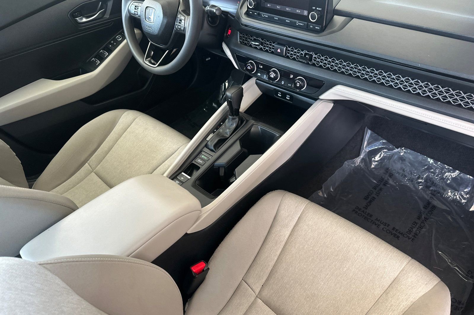 Used 2025 Honda Accord LX image 14