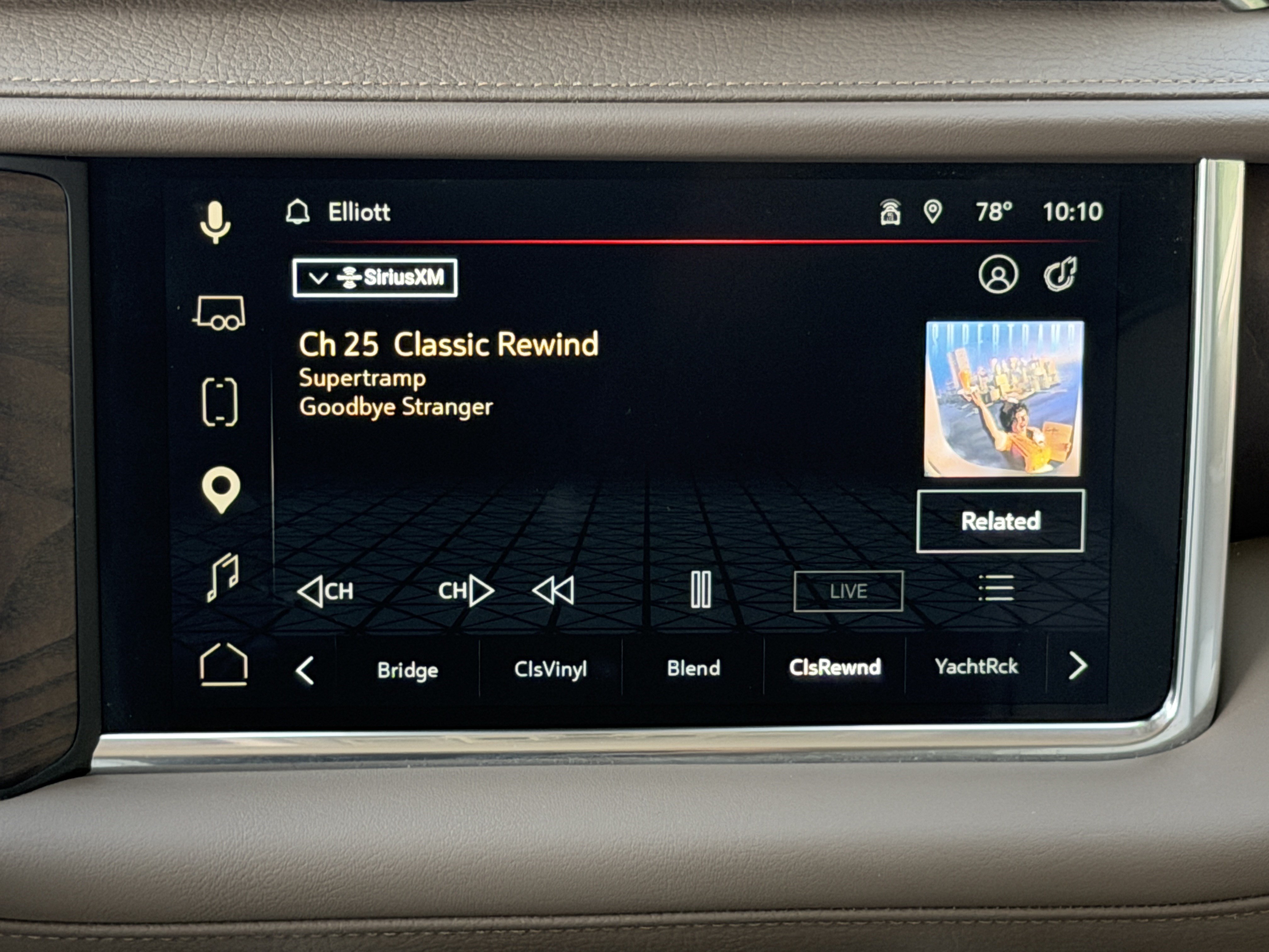 Used 2024 GMC Yukon Denali w/ Denali Reserve Package RWD image 21