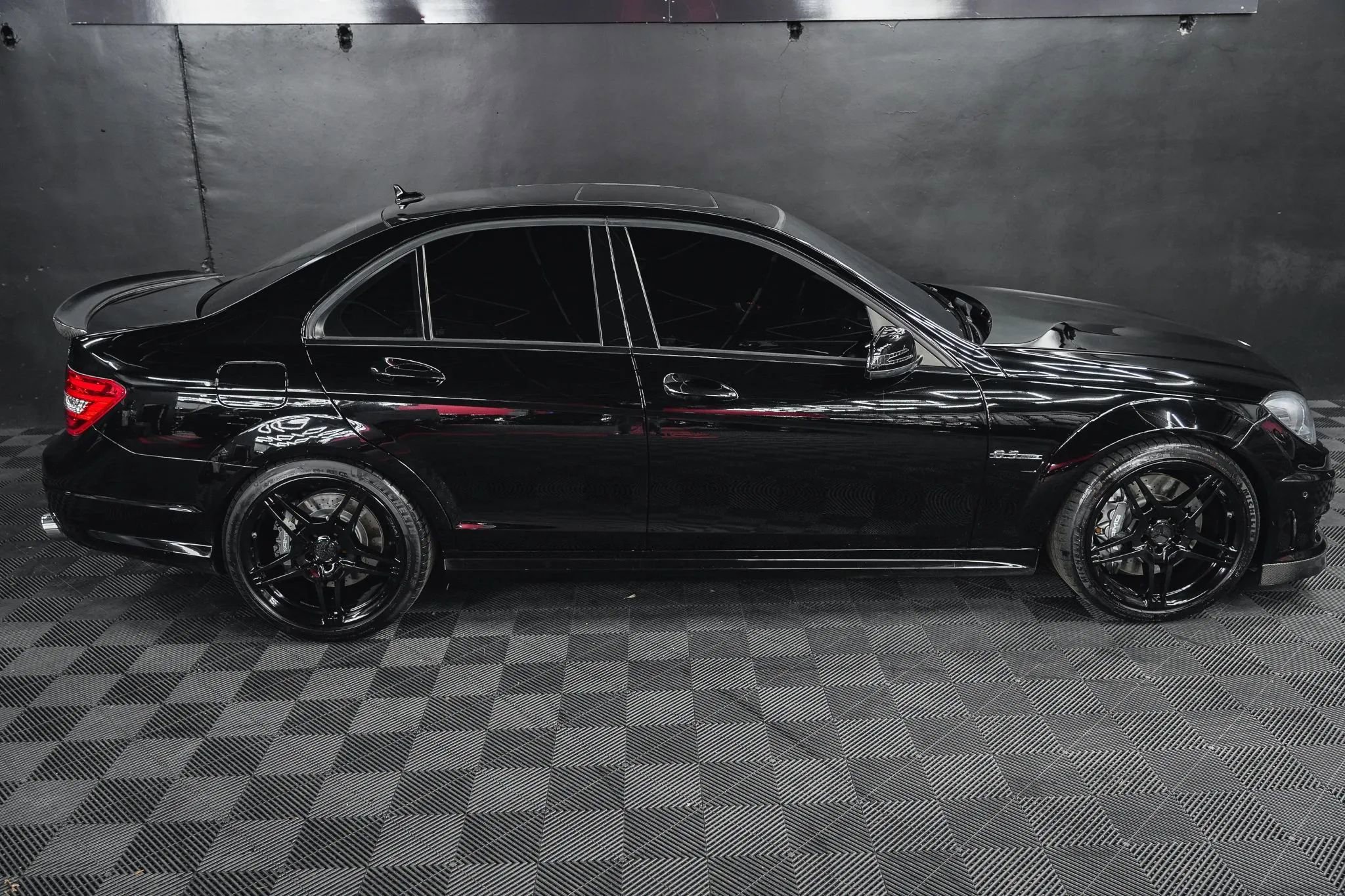 Used 2013 Mercedes-Benz C 63 AMG Sedan image 10