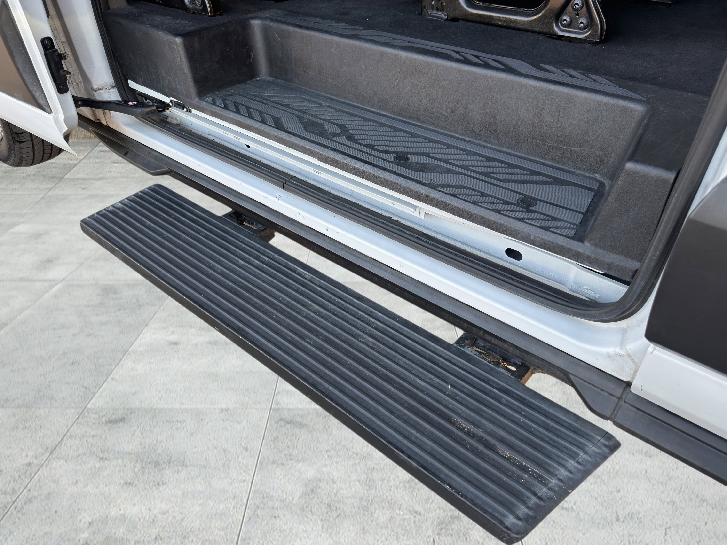 Used 2023 Ford Transit 350 XLT image 70