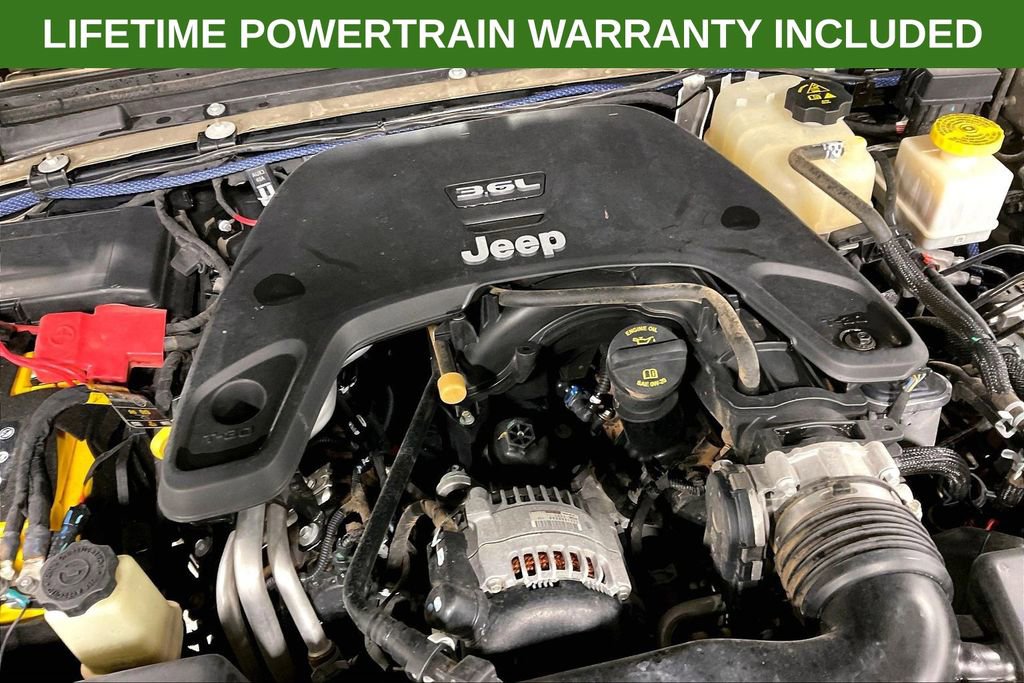 Used 2020 Jeep Gladiator Mojave w/ Trailer Tow Package AWD/4WD image 37