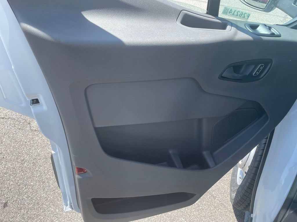 New 2026 Ford Transit 250 148 Medium Roof Extended AWD image 11