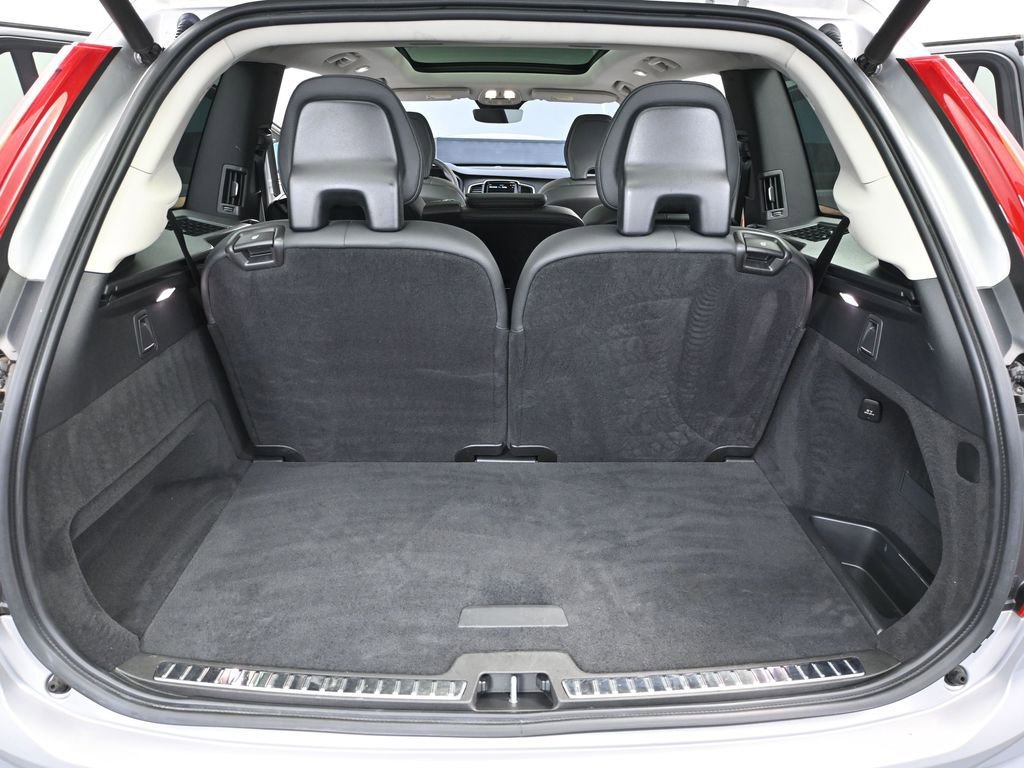 Used 2024 Volvo XC90 B5 Plus image 45