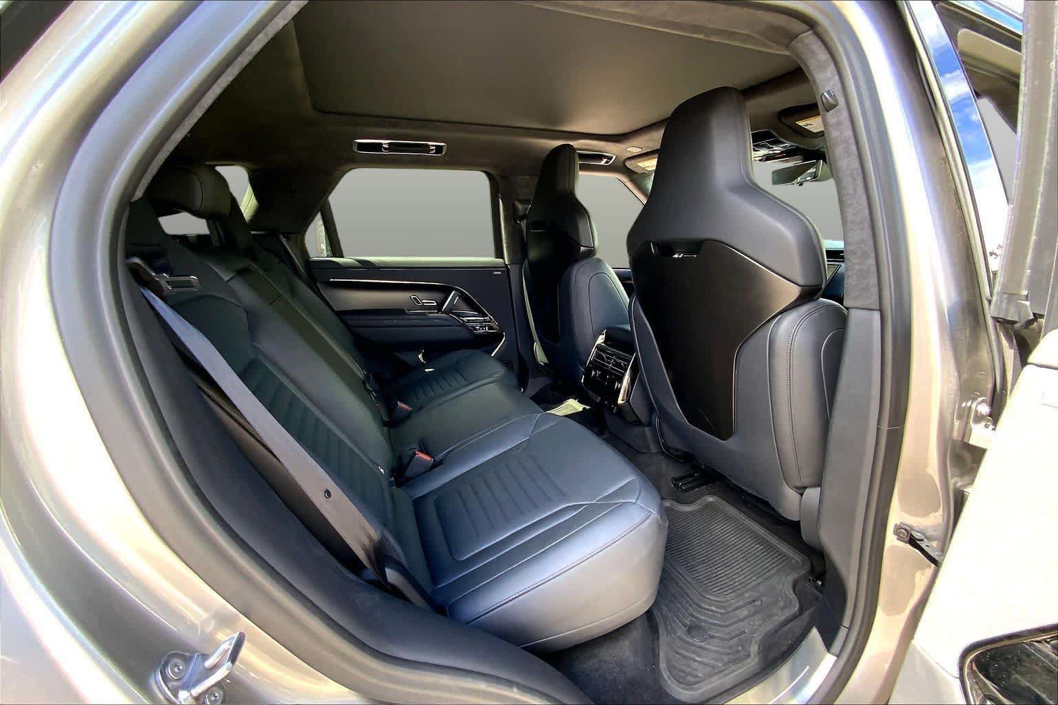 Certified 2024 Land Rover Range Rover Sport AWD/4WD image 18