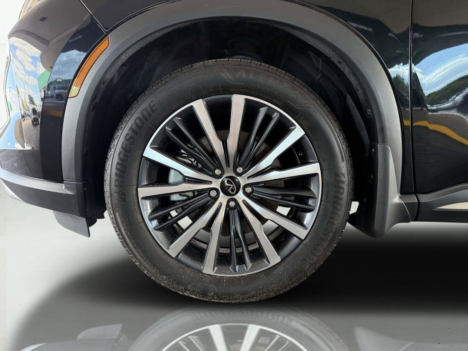 Used 2025 INFINITI QX60 Autograph image 11