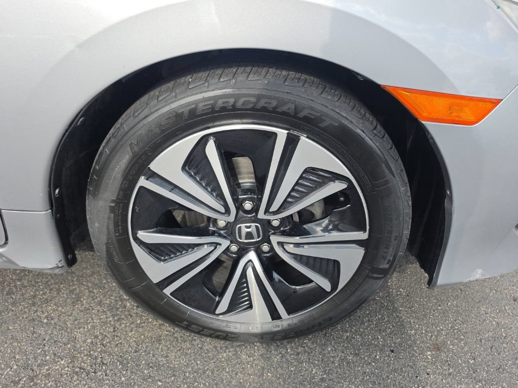 Used 2017 Honda Civic EX-L image 9
