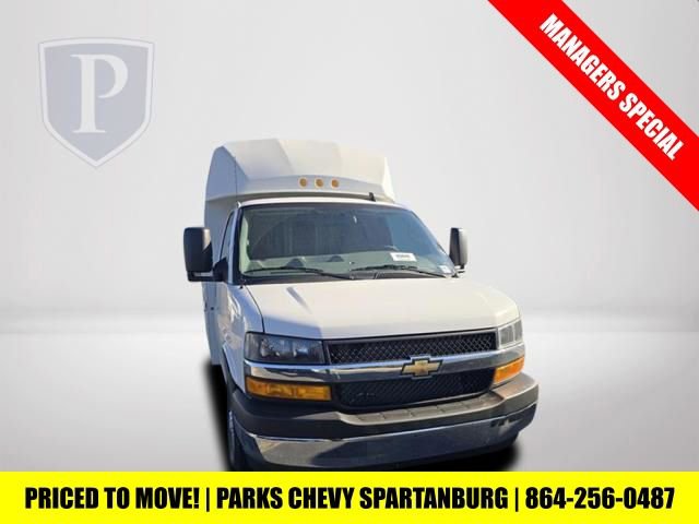 New 2025 Chevrolet Express 3500 w/ Power Convenience Package image 14