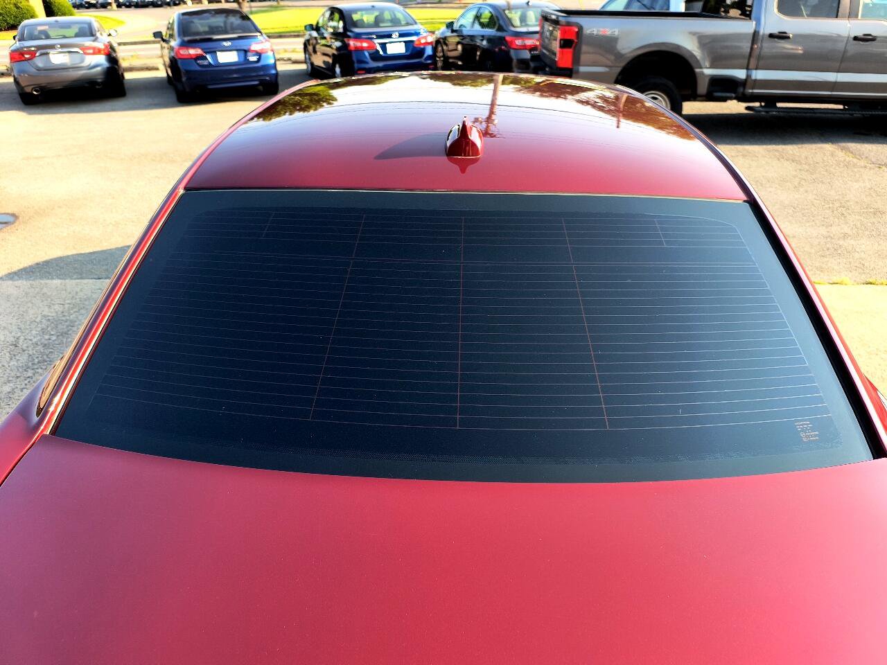 Used 2019 Chrysler 300 Touring w/ Chrome Appearance Package image 14