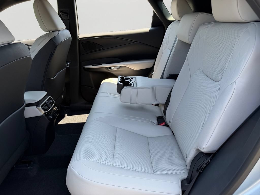 New 2026 Lexus RX 350h AWD/4WD image 8