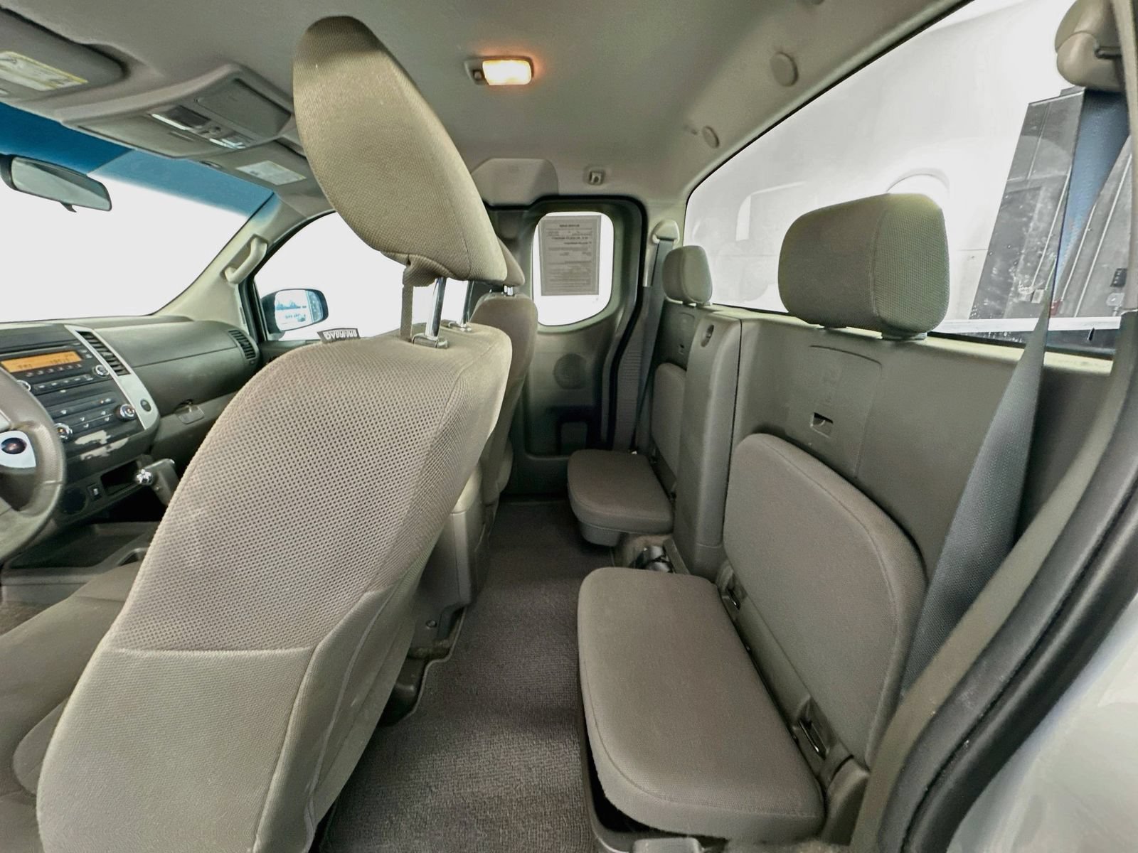 Used 2015 Nissan Frontier S RWD image 21