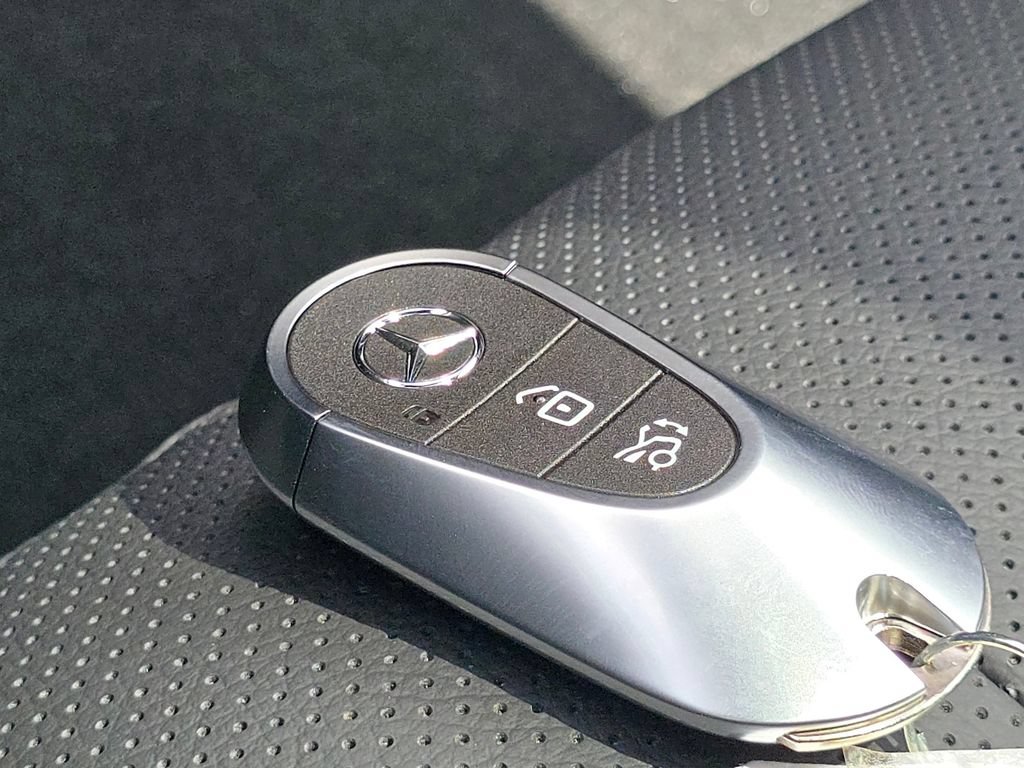 New 2026 Mercedes-Benz CLE 300 4MATIC Coupe image 36