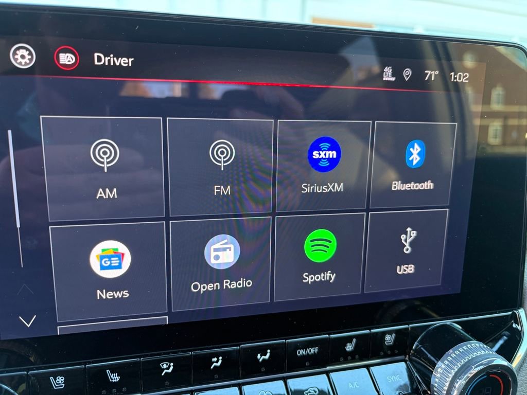 Certified 2024 GMC Canyon Denali image 35