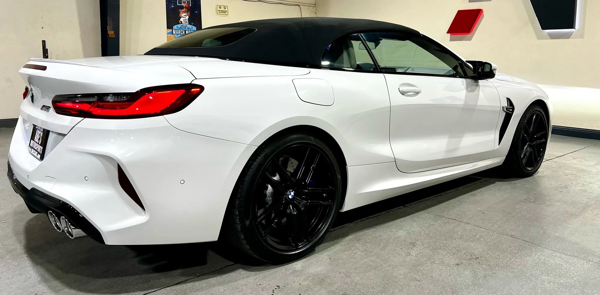 Used 2020 BMW M8 Convertible 2D image 5