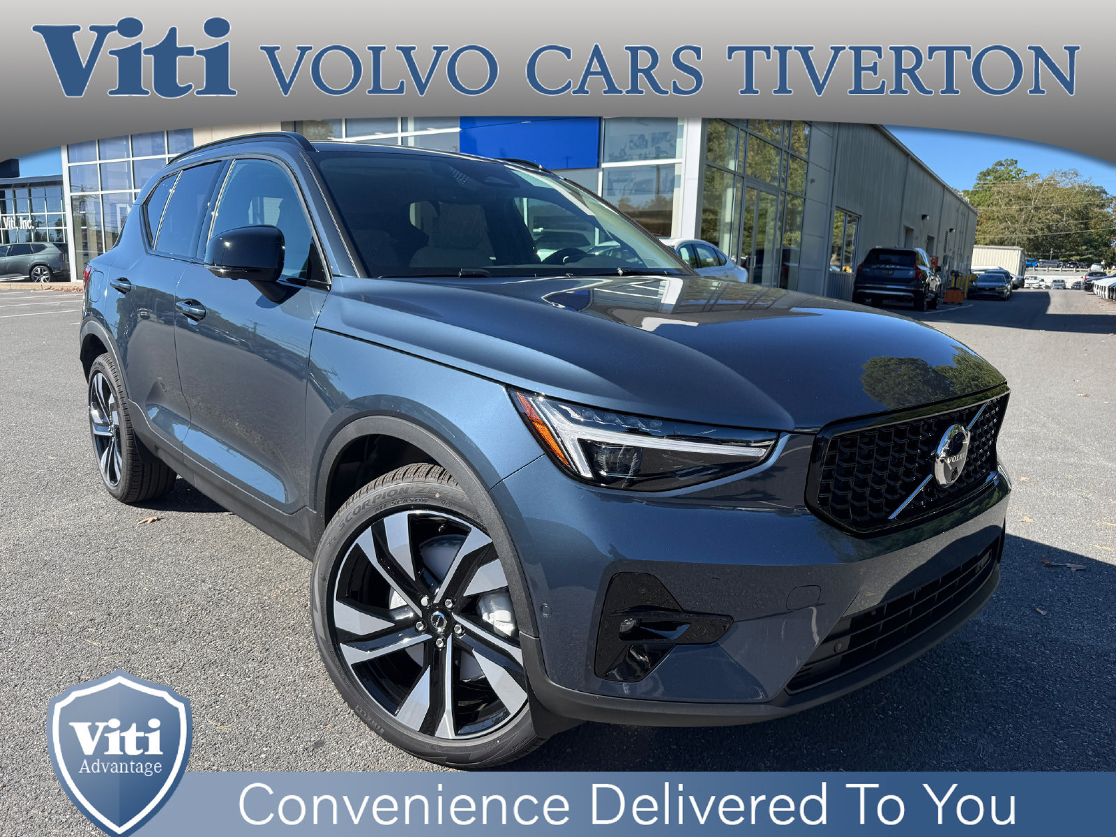 New 2026 Volvo XC40 B5 Ultra w/ Protection Package Premier AWD/4WD image 1