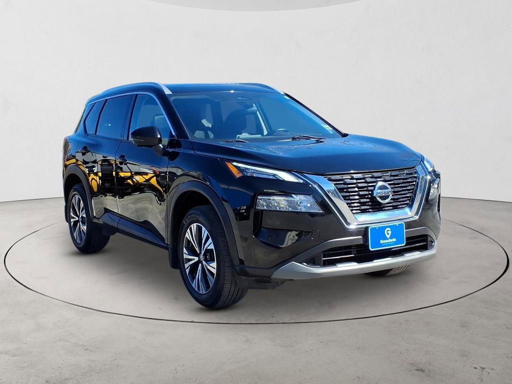 Used 2021 Nissan Rogue SV w/ Premium Package image 3