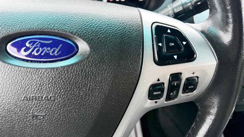 Used 2015 Ford Explorer XLT w/ Equipment Group 201B image 27