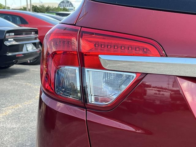 Used 2017 Buick Envision Essence FWD image 10