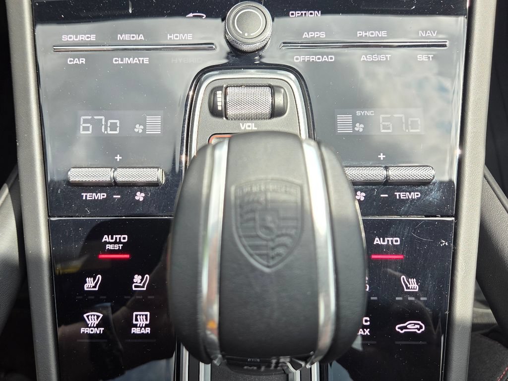 Certified 2023 Porsche Cayenne GTS AWD/4WD image 13